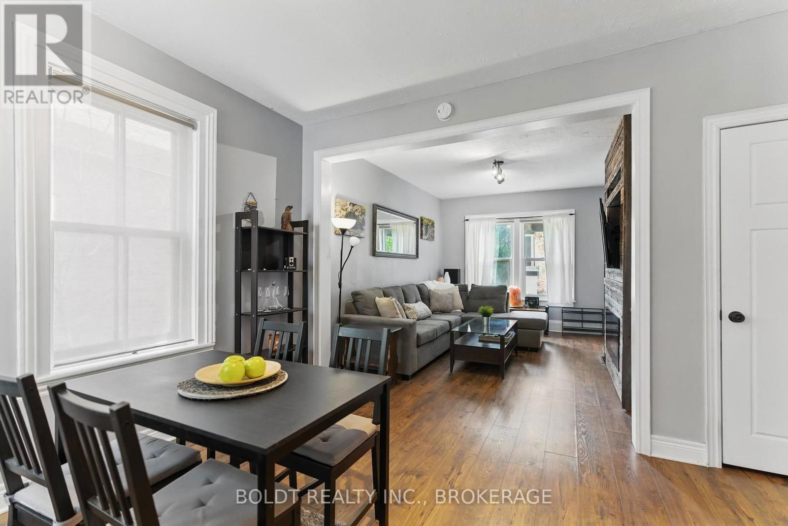 24-26 YORK STREET Image 6