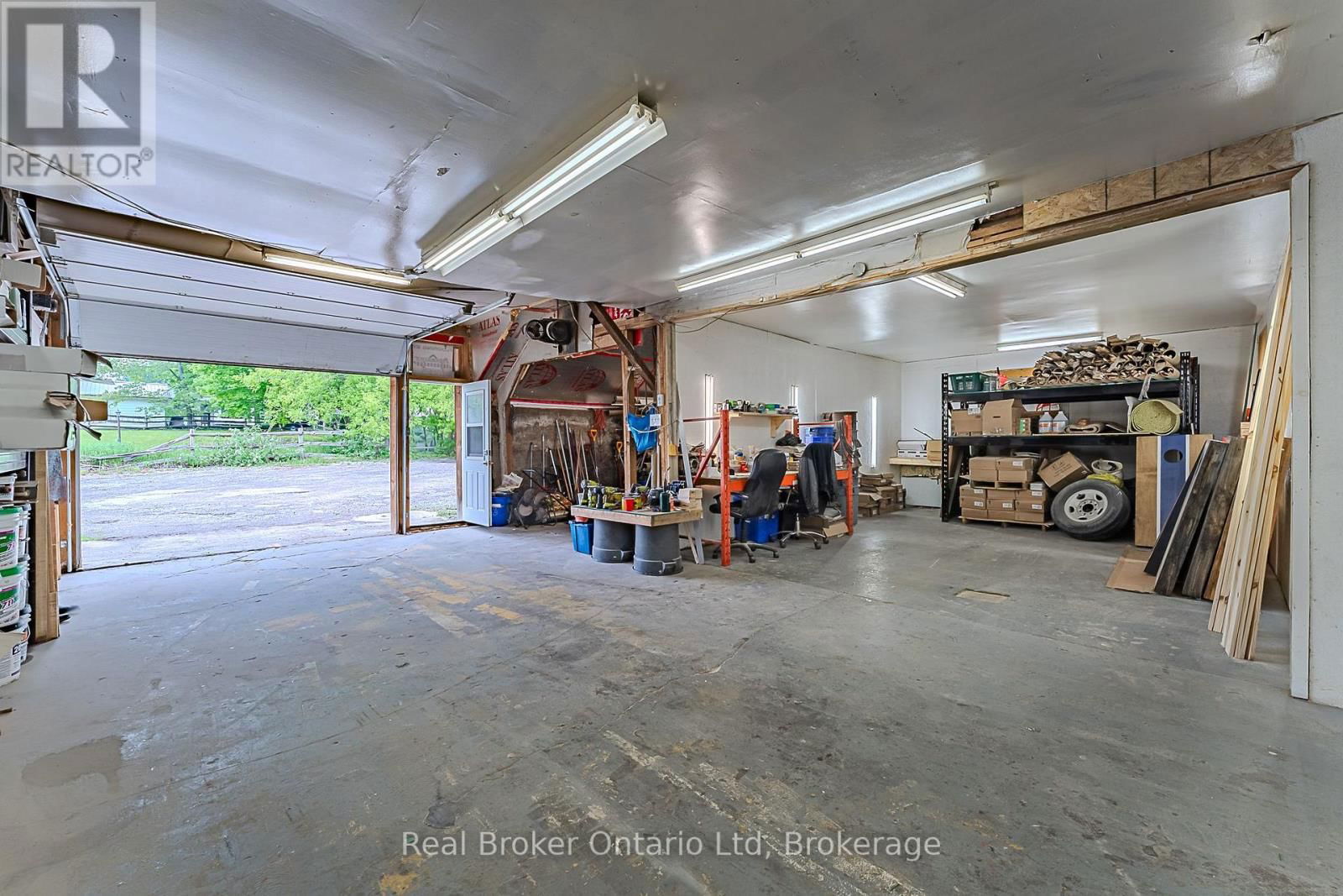 130 CRAWFORD STREET Image 16
