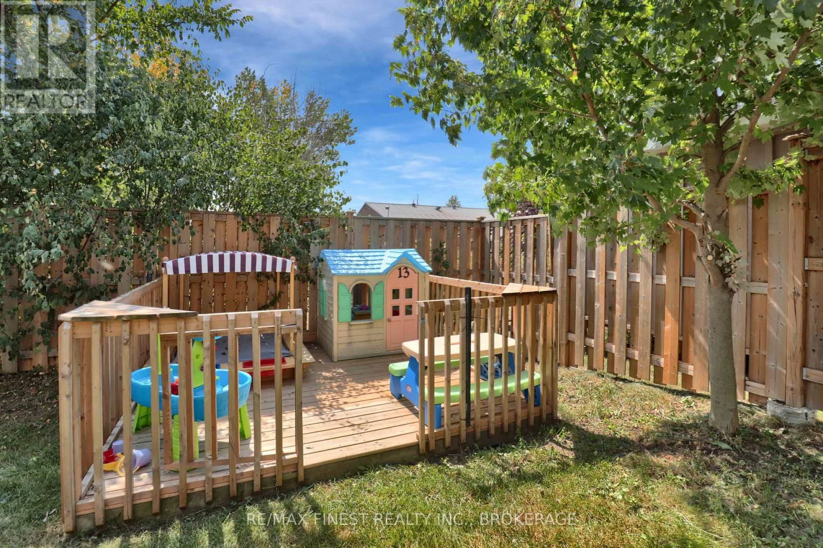 161 MCDONOUGH CRESCENT Image 41