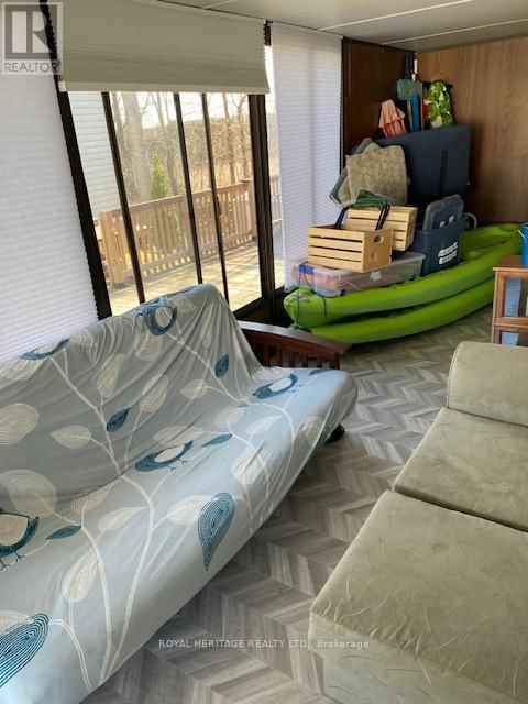 920 SKYLINE ROAD Image 12