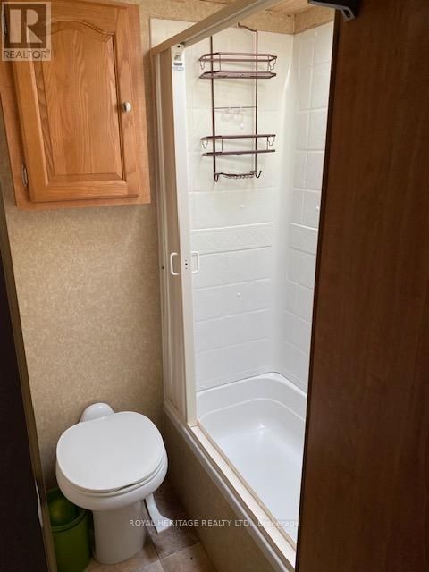 920 SKYLINE ROAD Image 26