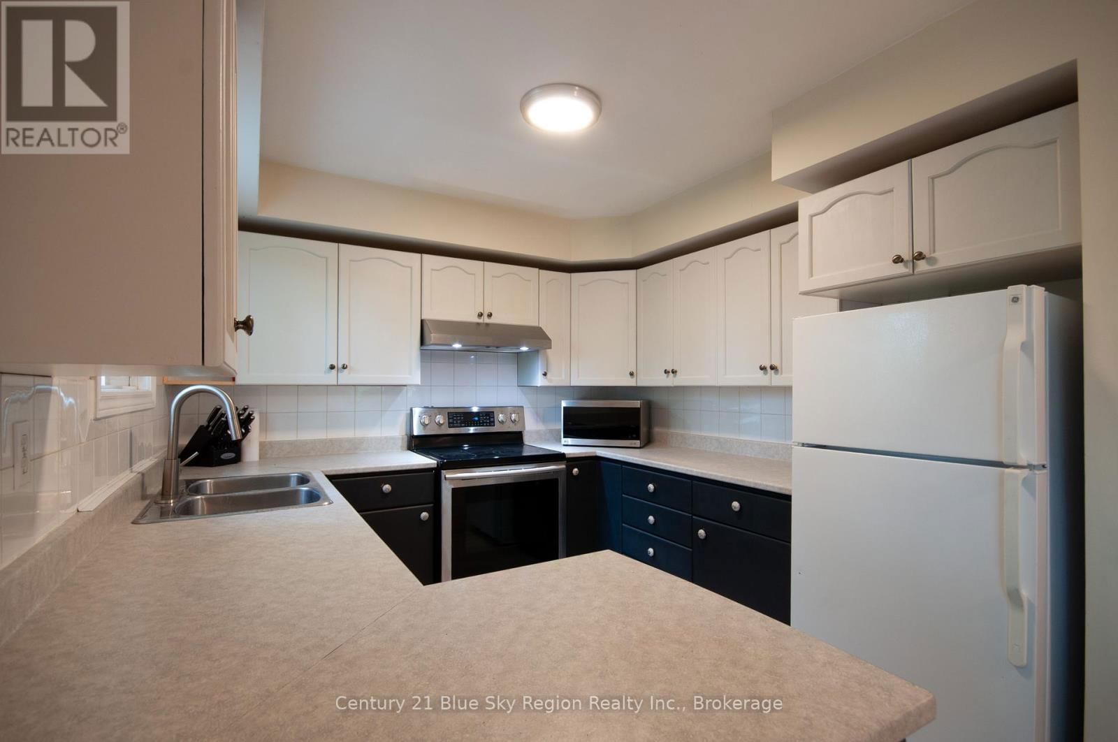 425 TILLICUM BAY ROAD Image 11