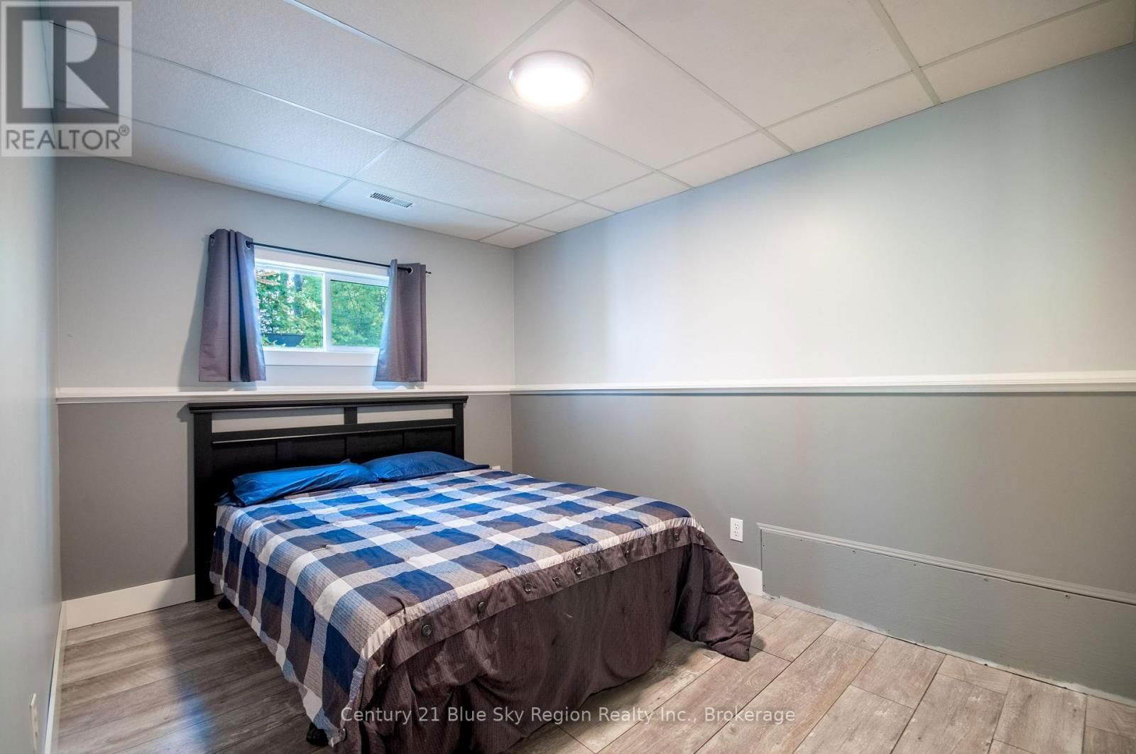 425 TILLICUM BAY ROAD Image 20