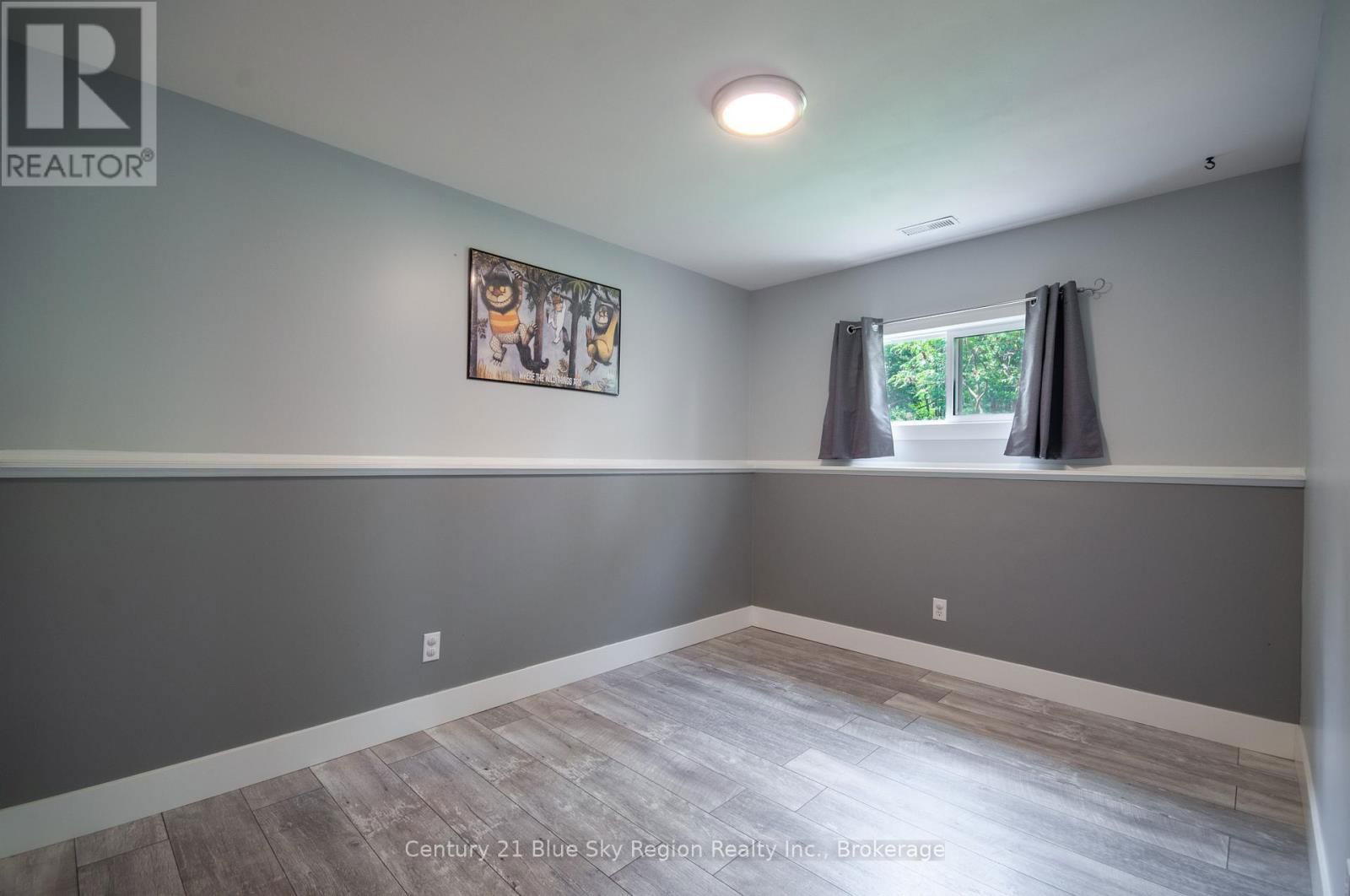425 TILLICUM BAY ROAD Image 23
