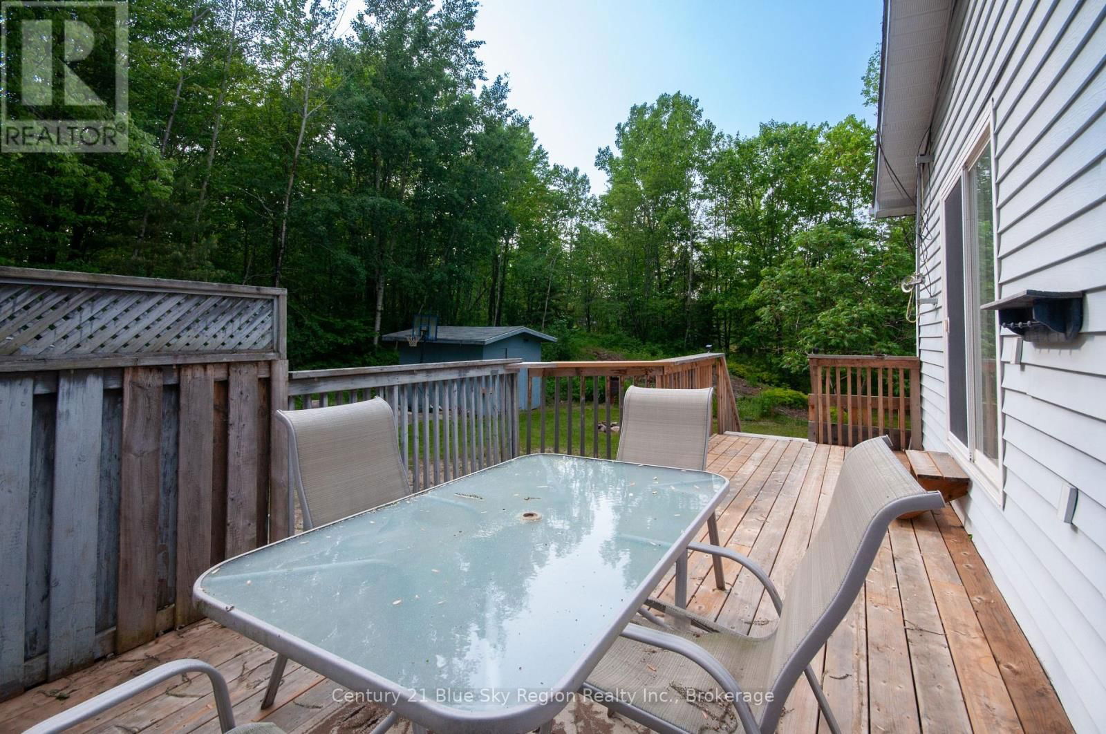 425 TILLICUM BAY ROAD Image 25