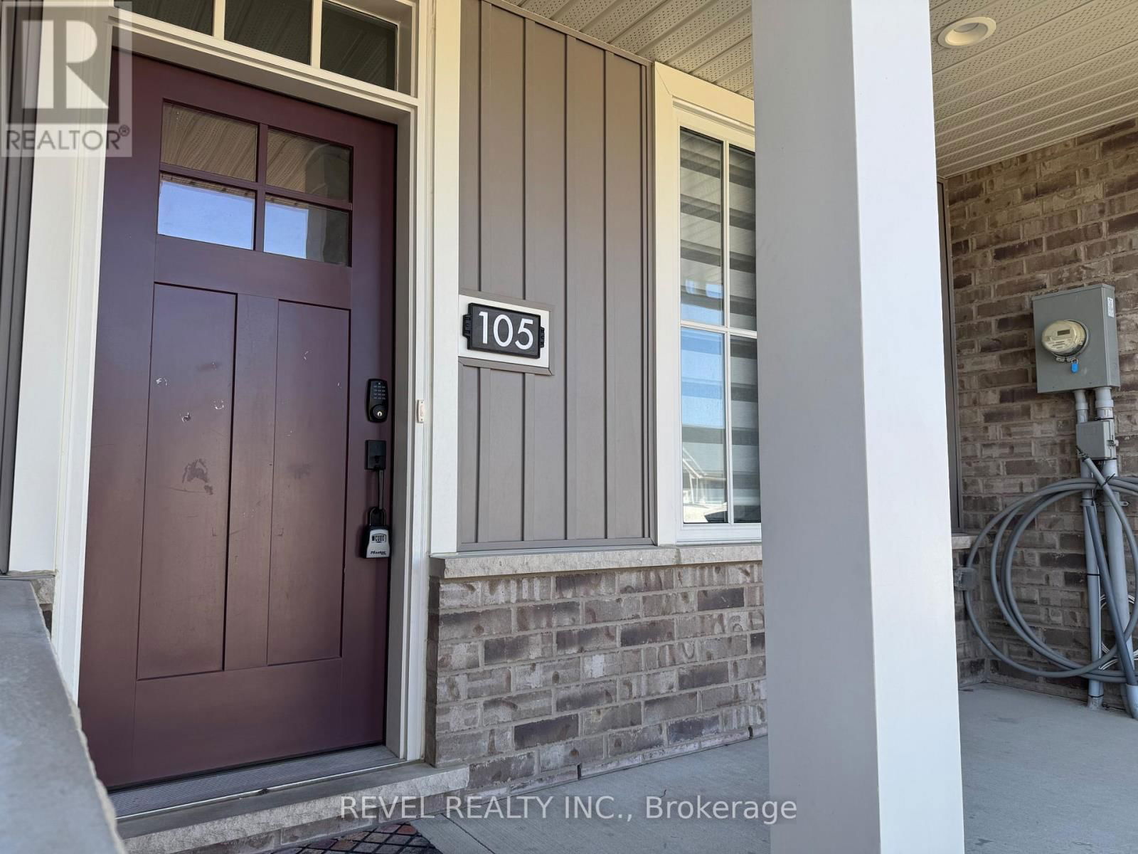 105 LIVINGSTON DRIVE Image 2