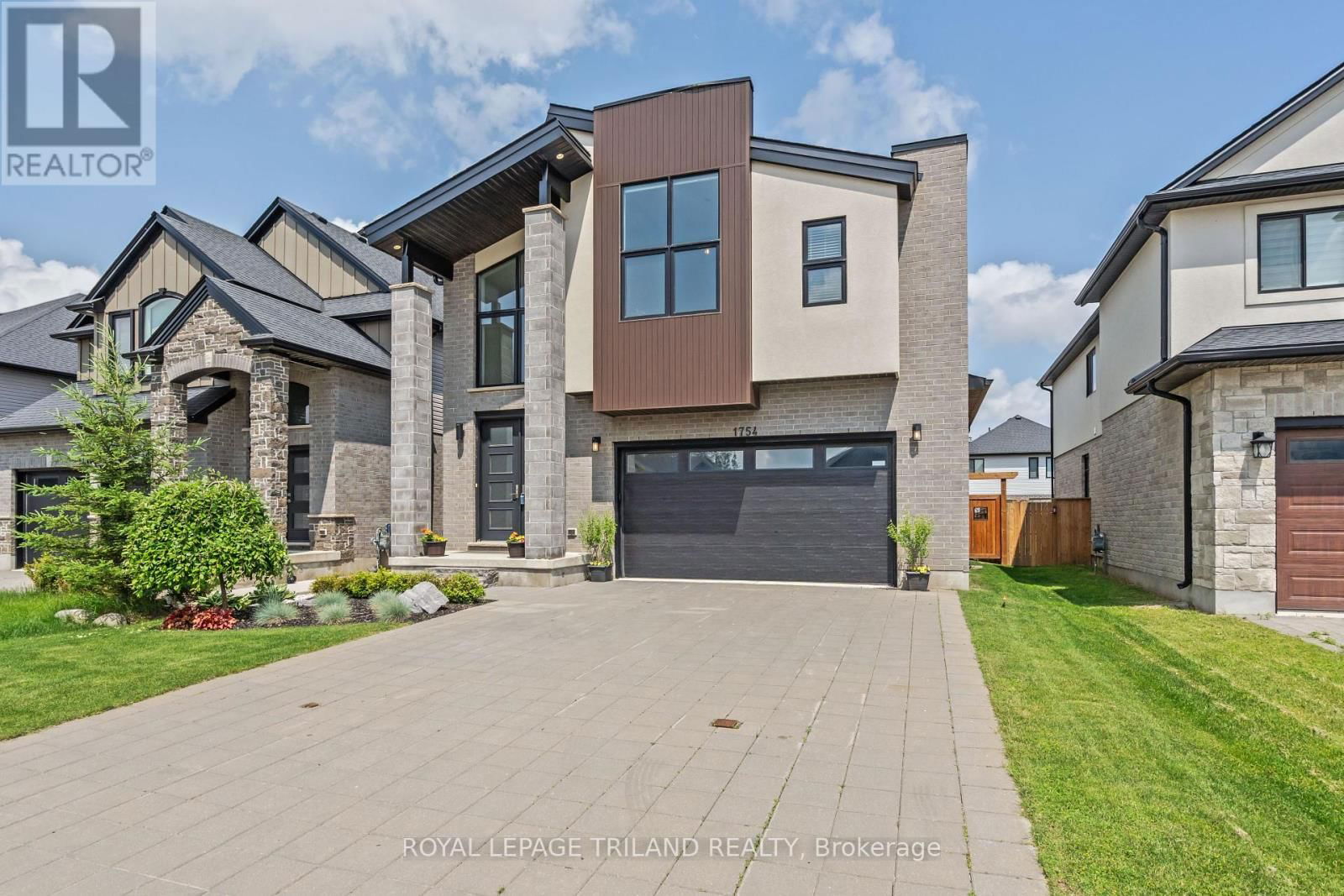1754 BRAYFORD AVENUE Image 2