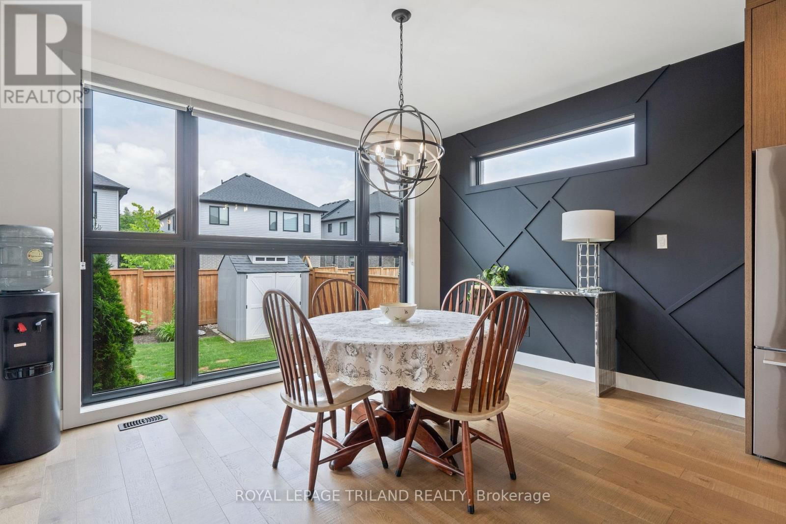 1754 BRAYFORD AVENUE Image 21