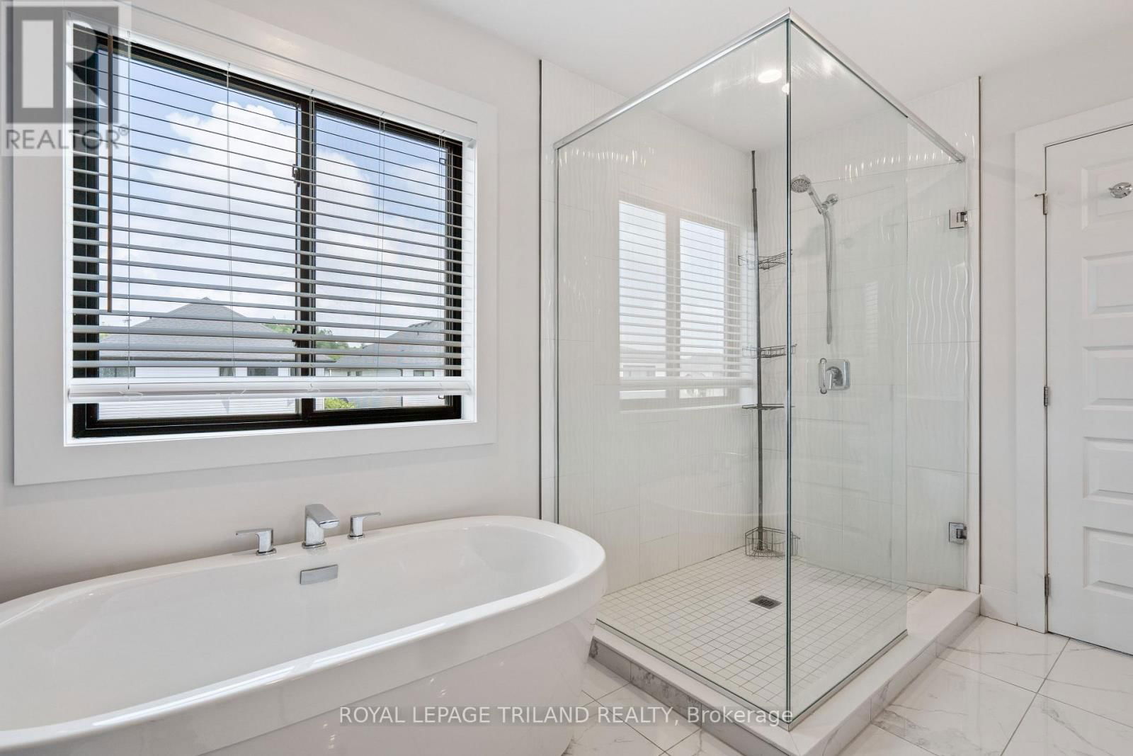 1754 BRAYFORD AVENUE Image 27