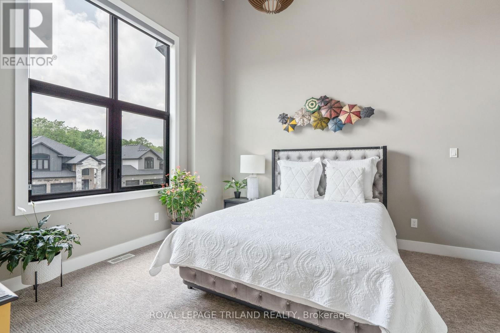 1754 BRAYFORD AVENUE Image 30