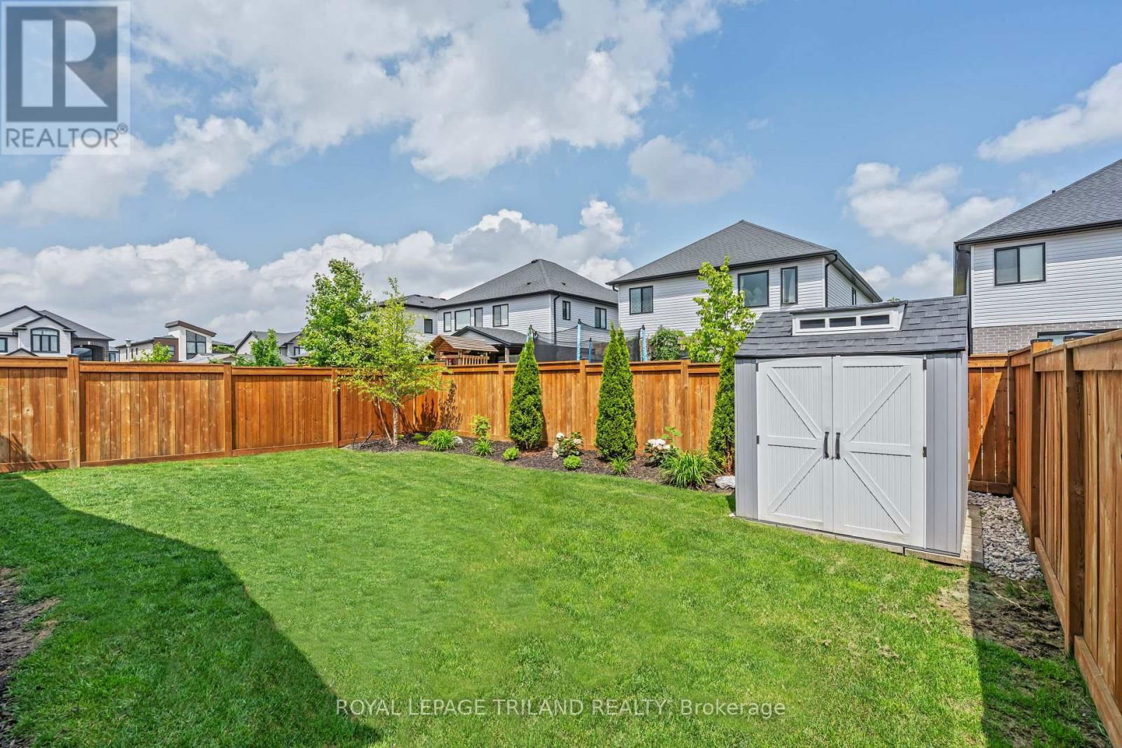 1754 BRAYFORD AVENUE Image 42