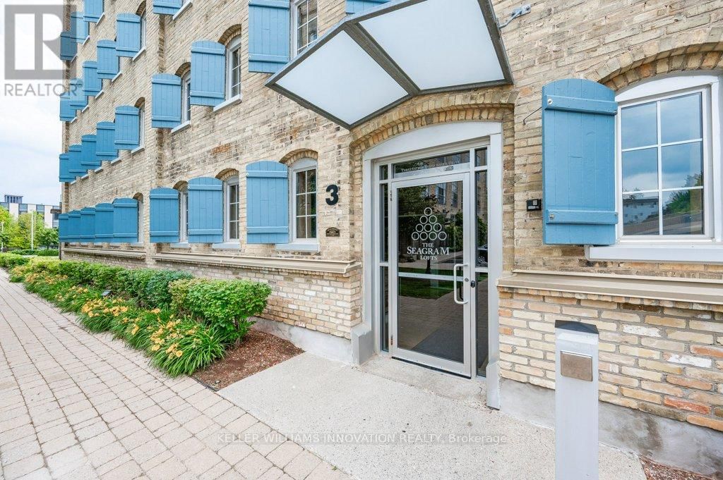 201 - 3 FATHER DAVID BAUER DRIVE Image 37