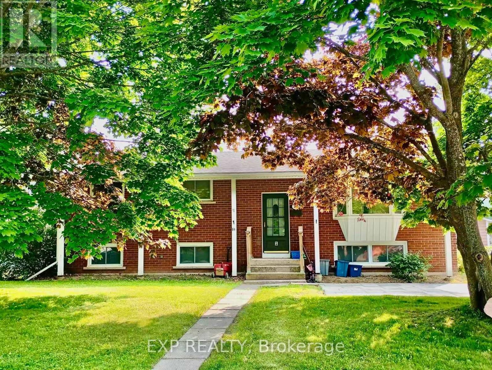 84 SHERWOOD AVENUE Image 1