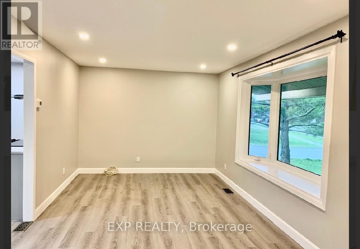 84 SHERWOOD AVENUE Image 6