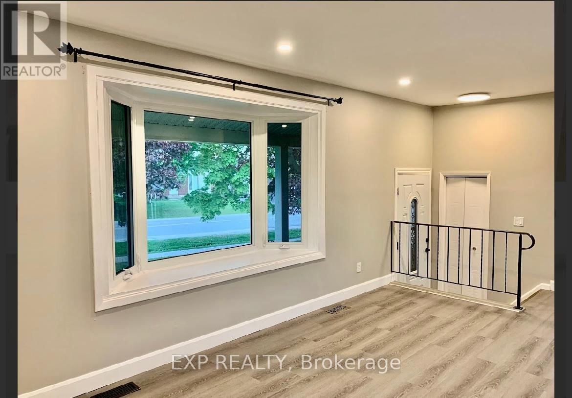 84 SHERWOOD AVENUE Image 7