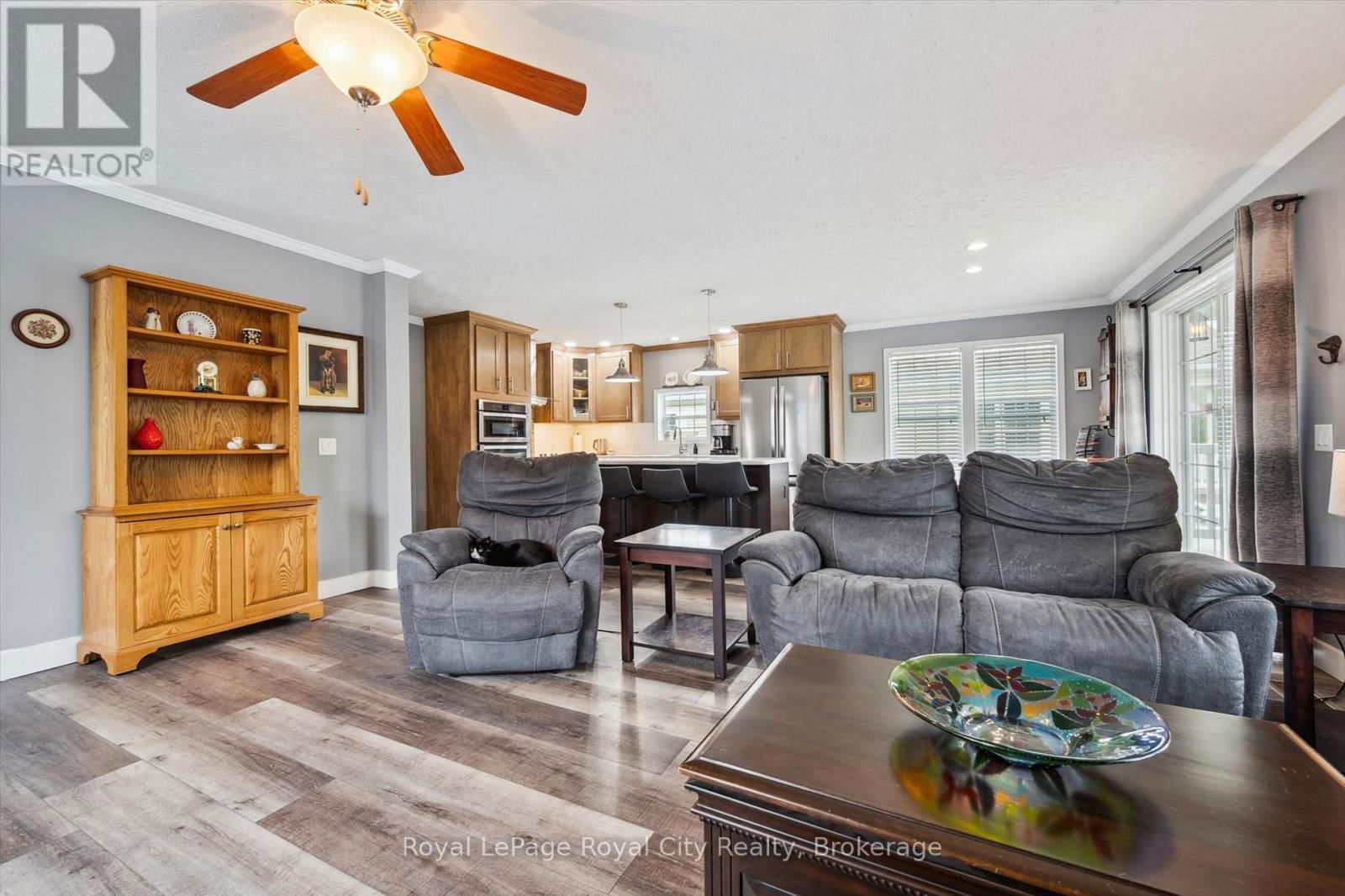13 BASSWOOD ROAD PVT ROAD Image 12