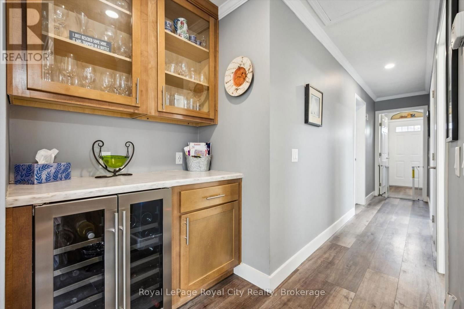 13 BASSWOOD ROAD PVT ROAD Image 21