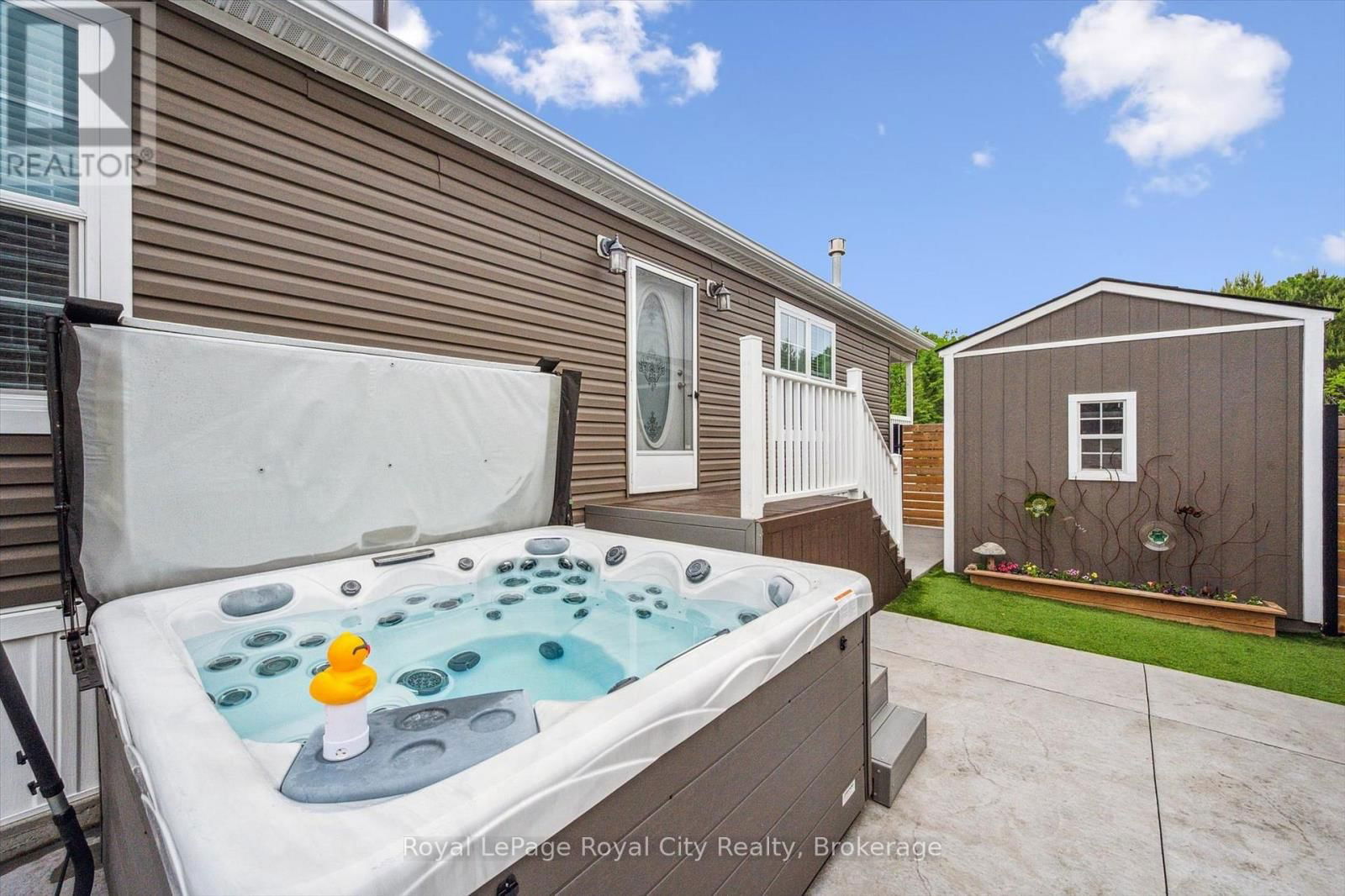 13 BASSWOOD ROAD PVT ROAD Image 34