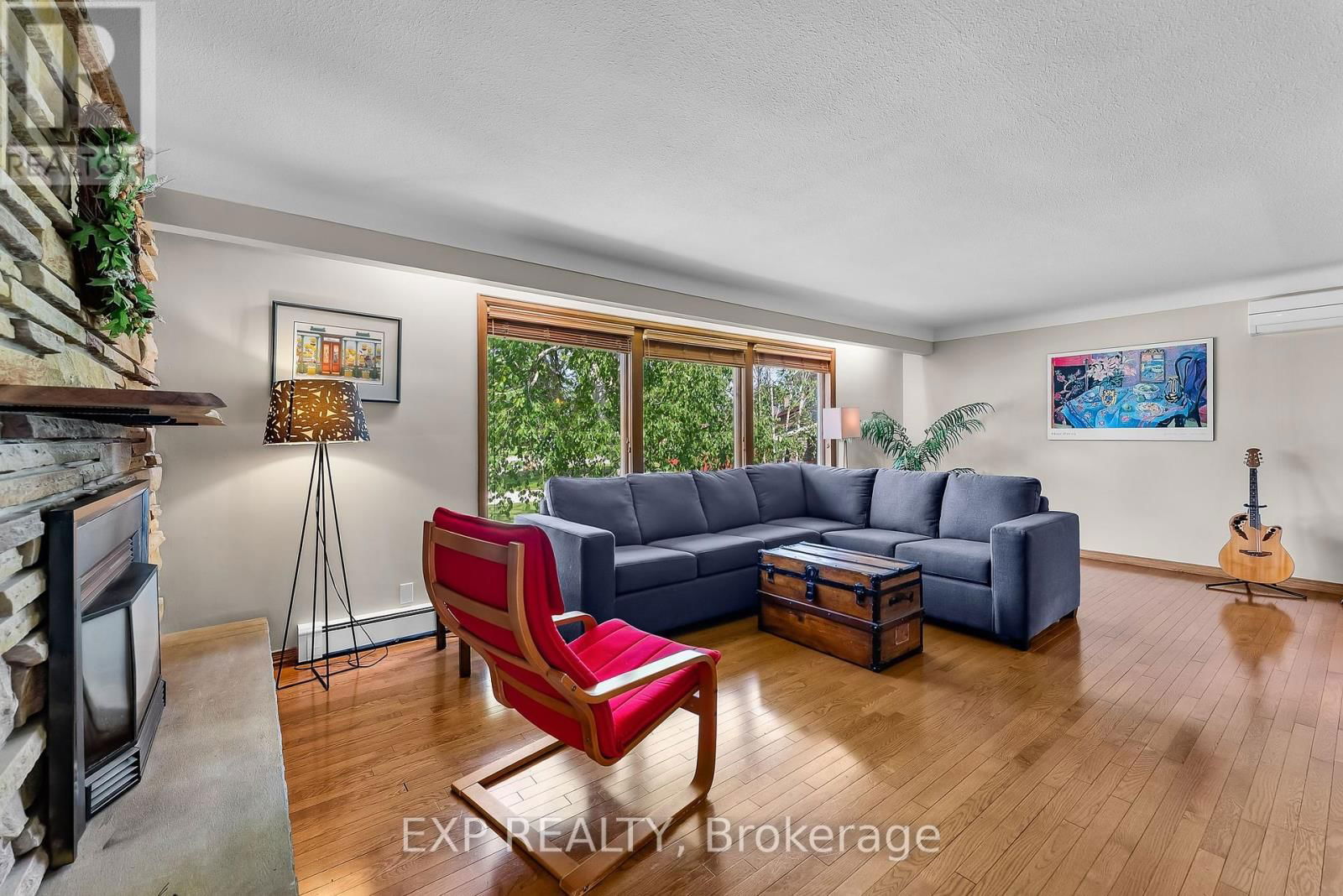 19 OAK COURT Image 10