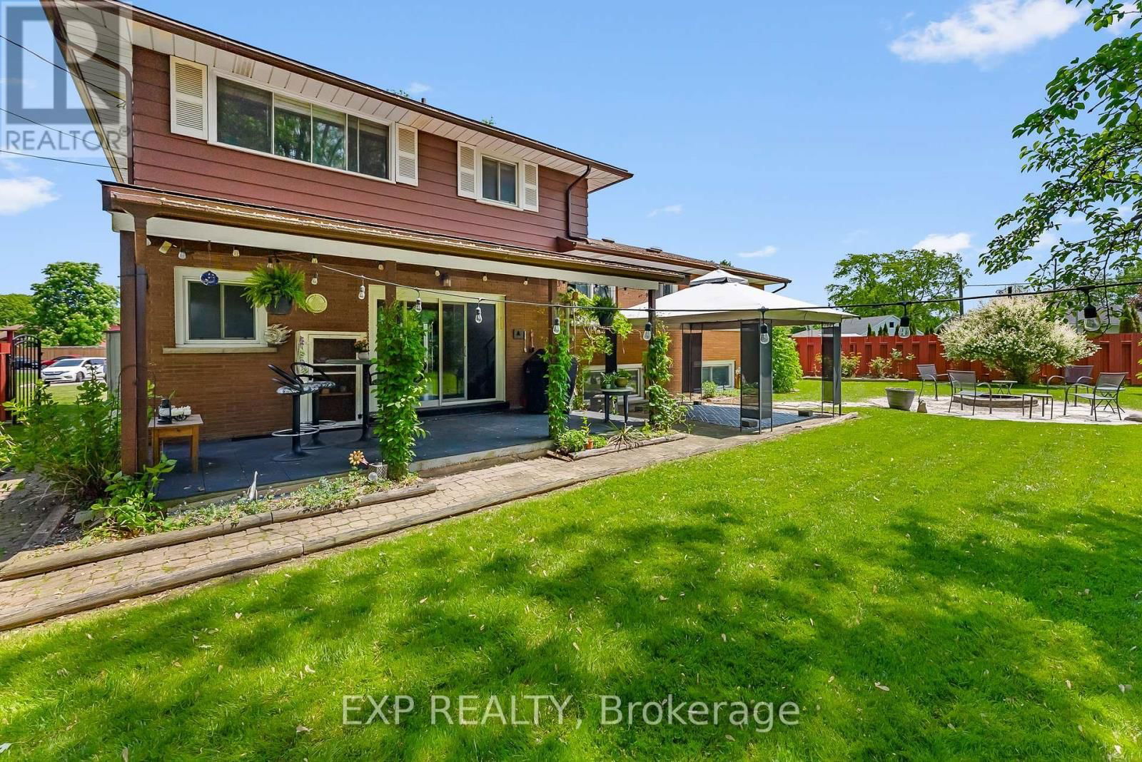 19 OAK COURT Image 38
