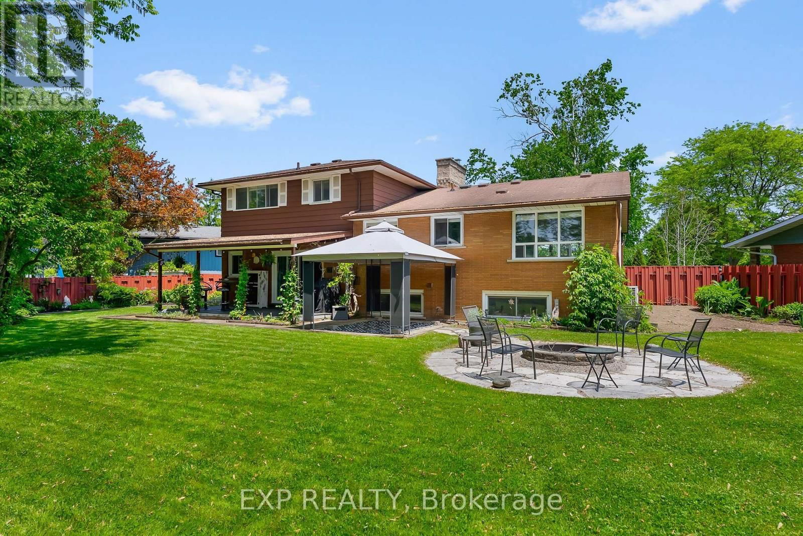 19 OAK COURT Image 39