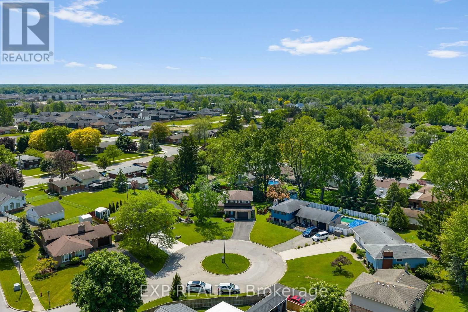 19 OAK COURT Image 5