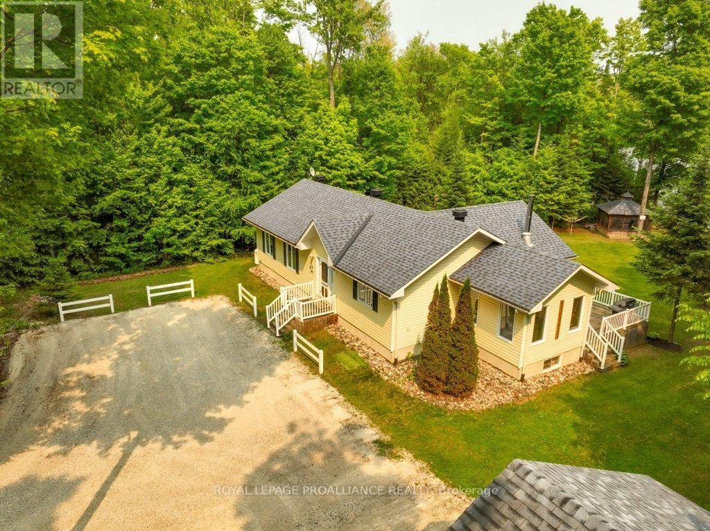 1134 NORTH SHORE ROAD Image 45