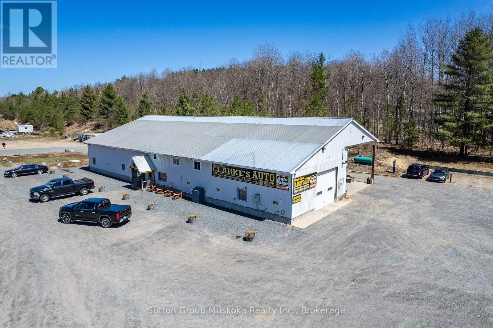 492 OLD FERGUSON ROAD EAST Image 1