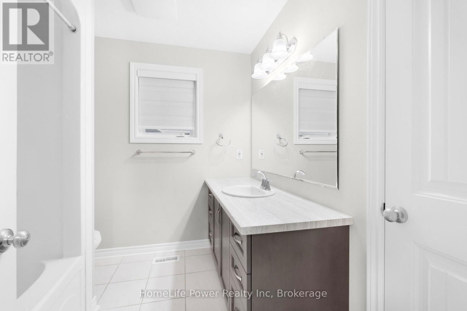 230 GRAVEL RIDGE TRAIL Image 17