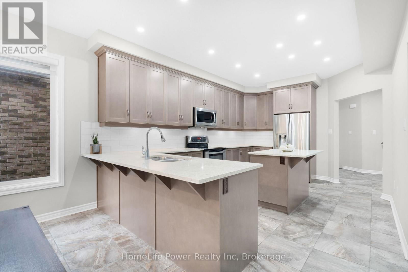 230 GRAVEL RIDGE TRAIL Image 4