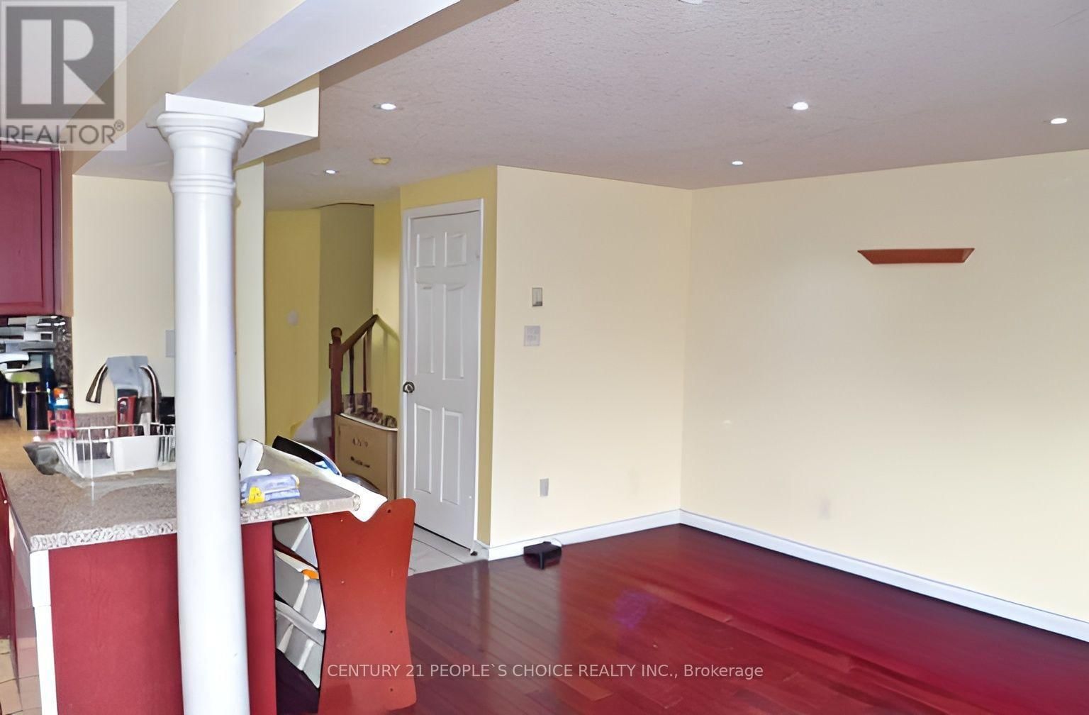 75 HEWITT LANE Image 3