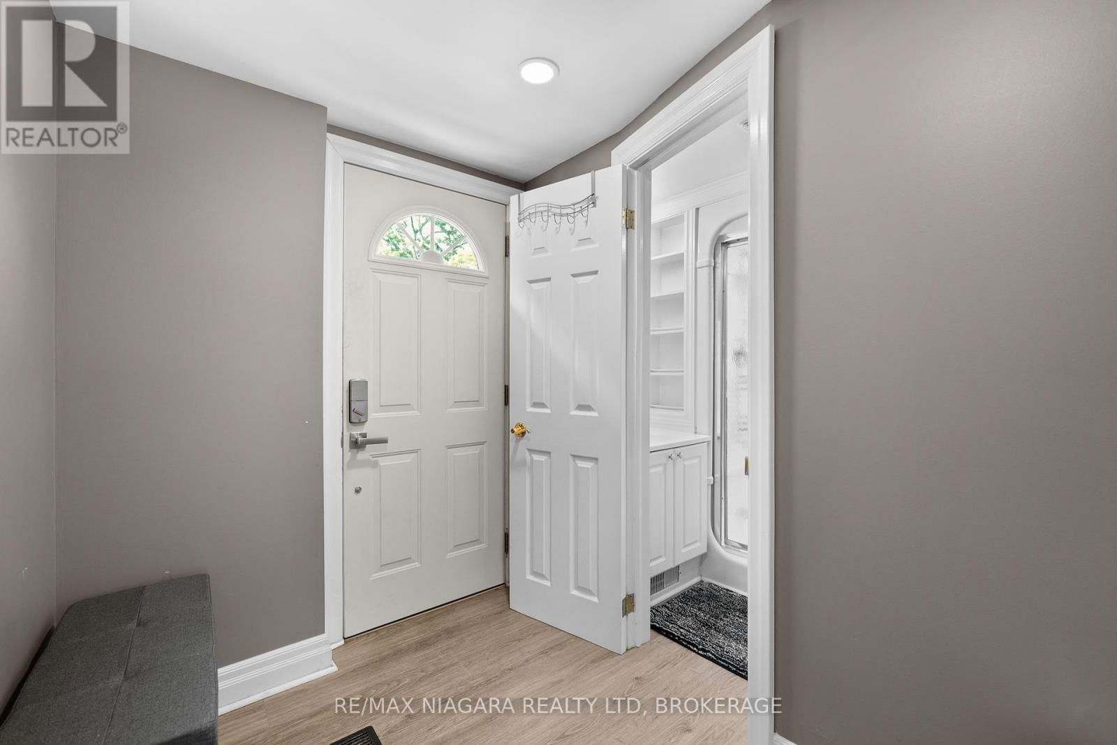 2969-2971 PORTAGE ROAD Image 6