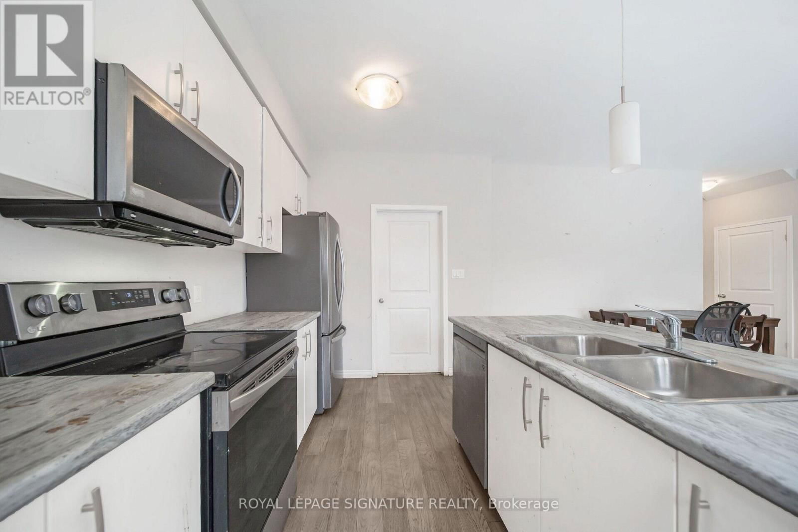226 MORTON STREET Image 19