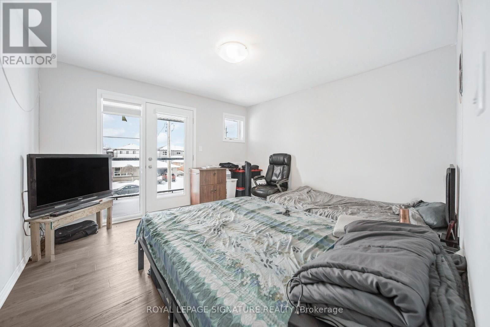 226 MORTON STREET Image 24