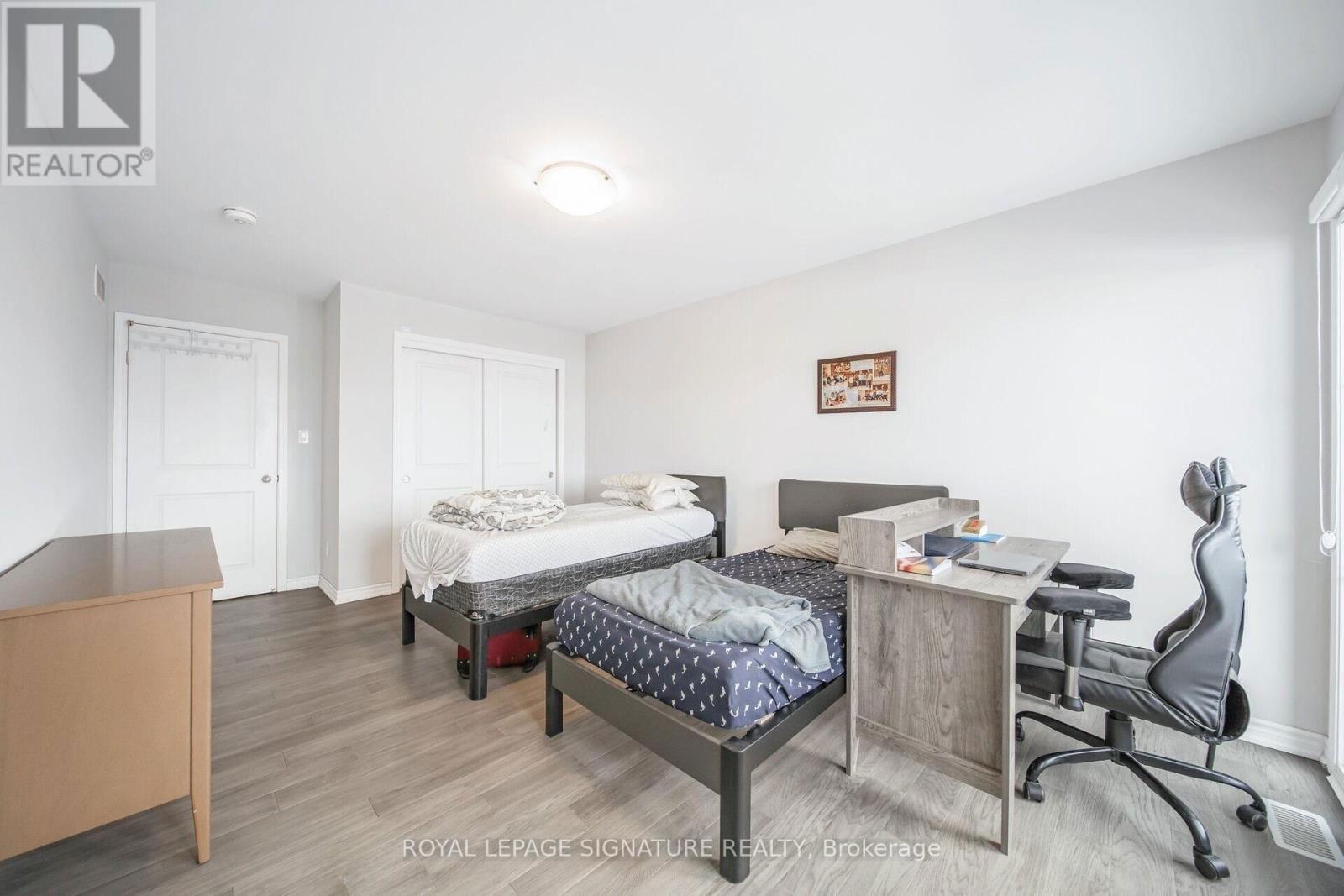 226 MORTON STREET Image 30