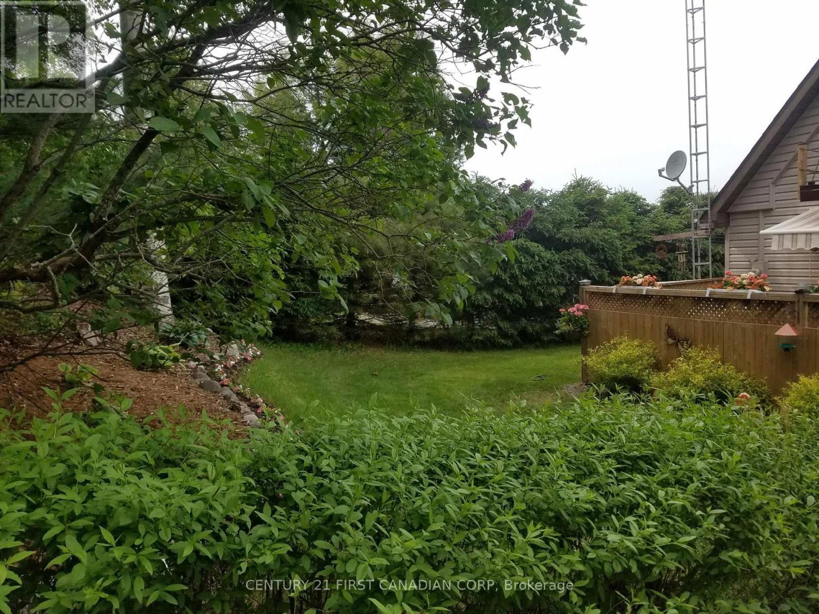 109 CRESSEY ROAD Image 33