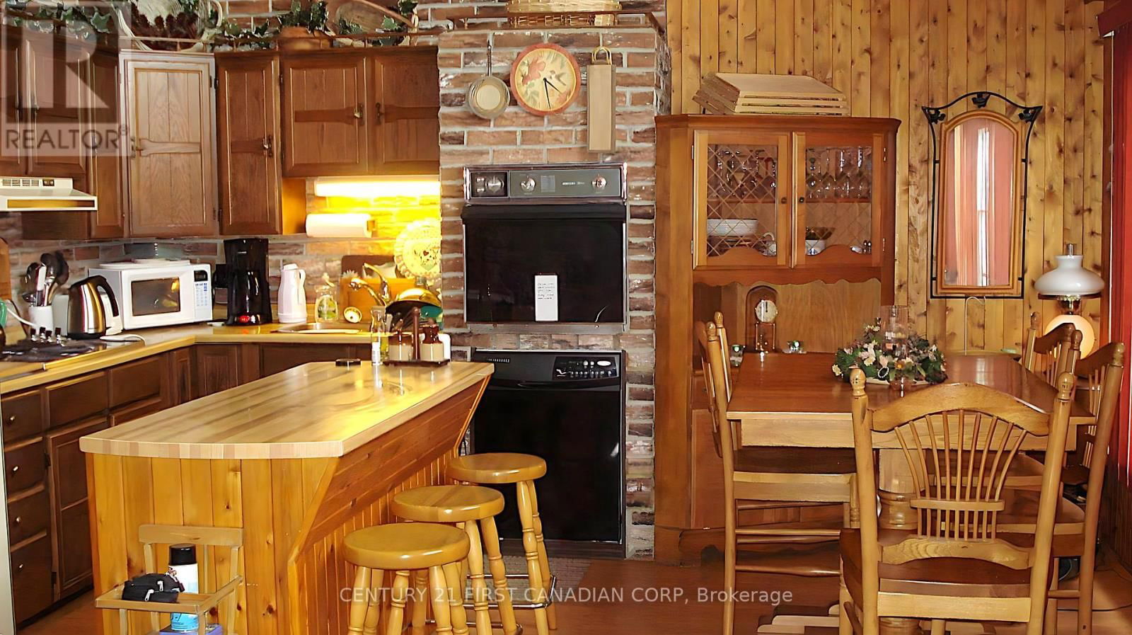 109 CRESSEY ROAD Image 4