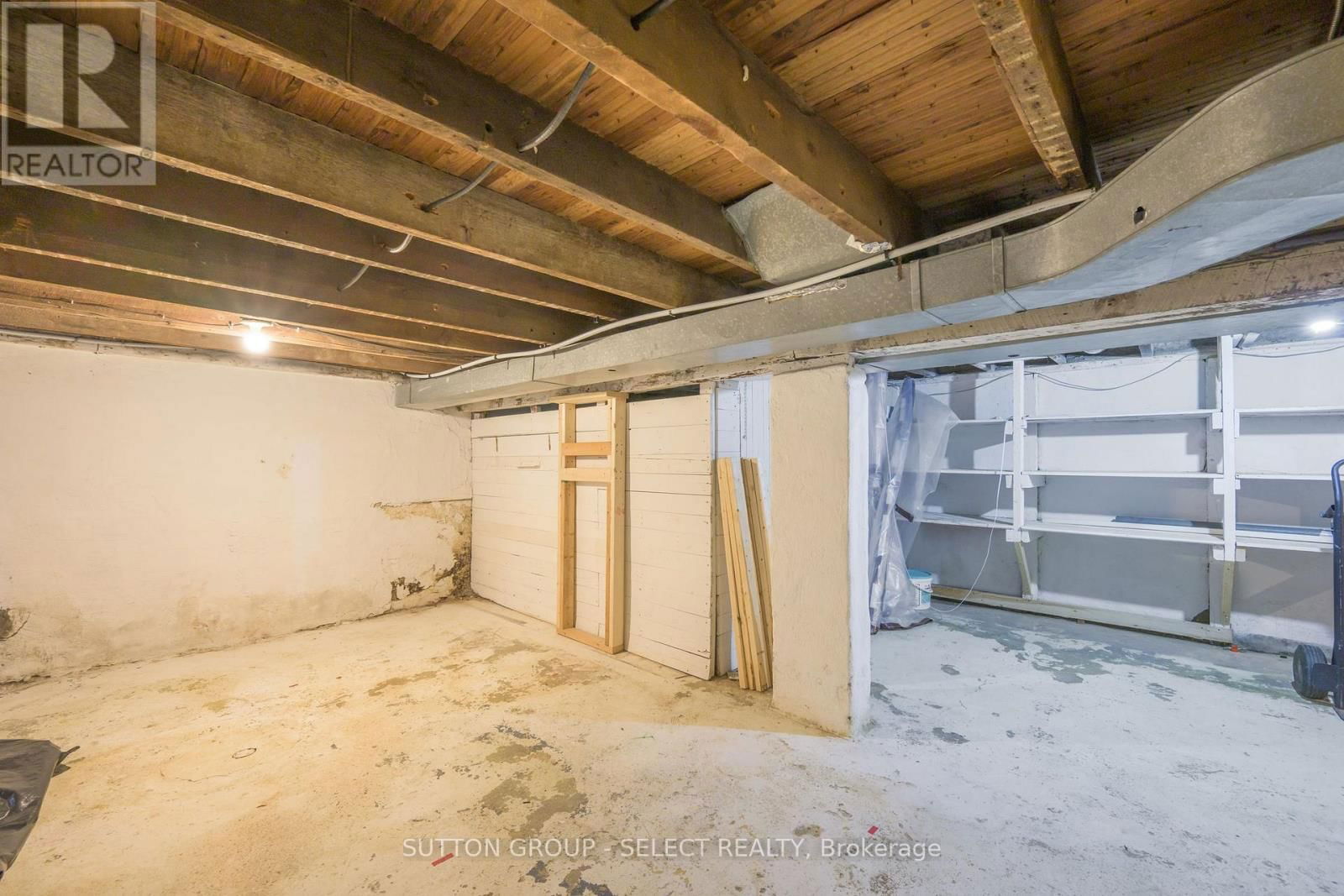 107 LANGARTH STREET EAST Image 22