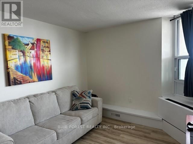2706 - 323 COLBORNE STREET Image 31