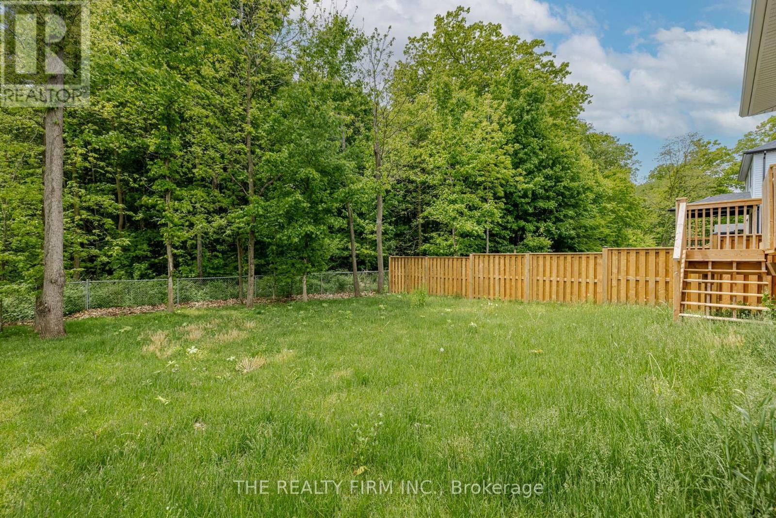 27 - 22701 ADELAIDE ROAD Image 32