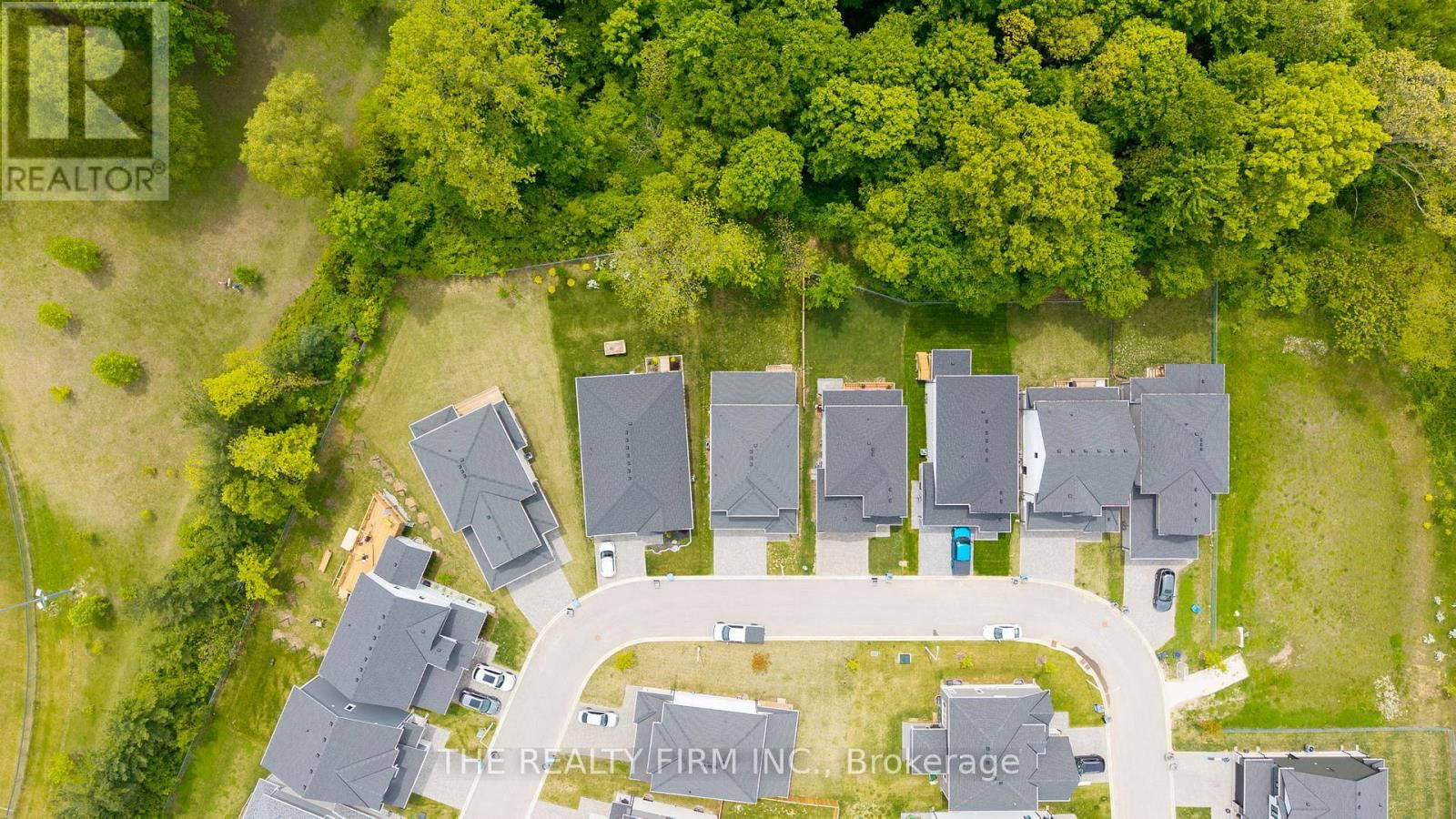 27 - 22701 ADELAIDE ROAD Image 37