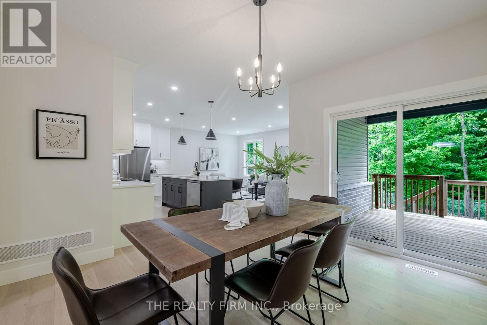 27 - 22701 ADELAIDE ROAD Image 6