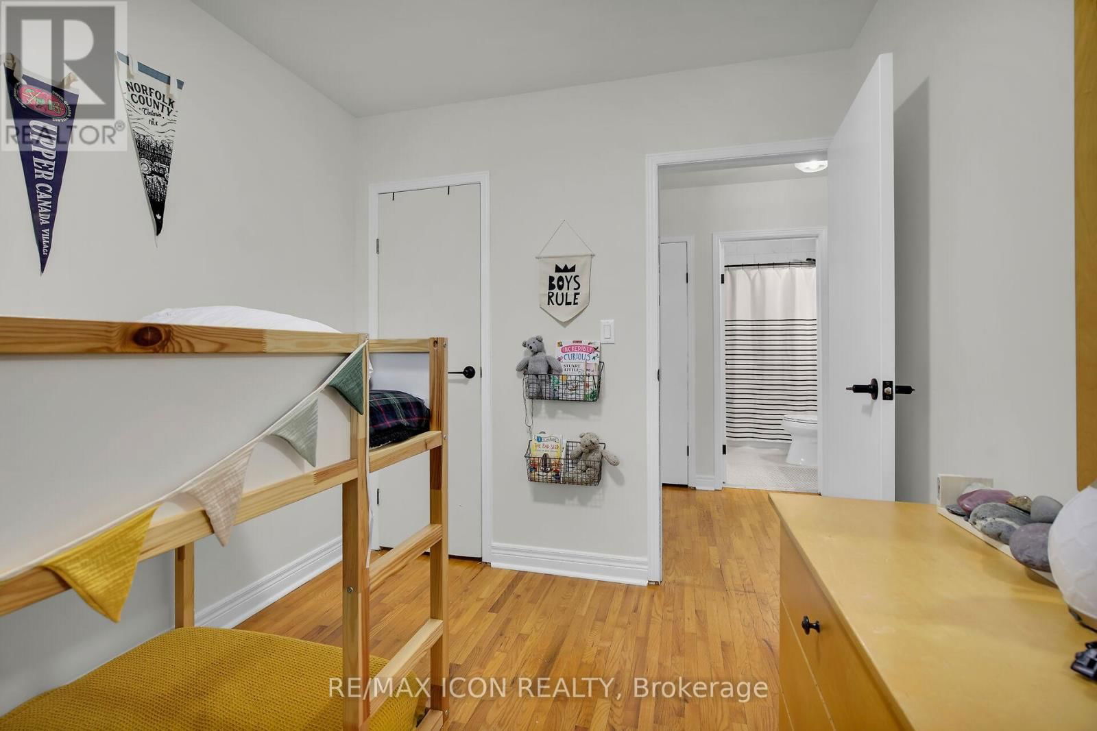 8241 SANDYTOWN ROAD Image 20