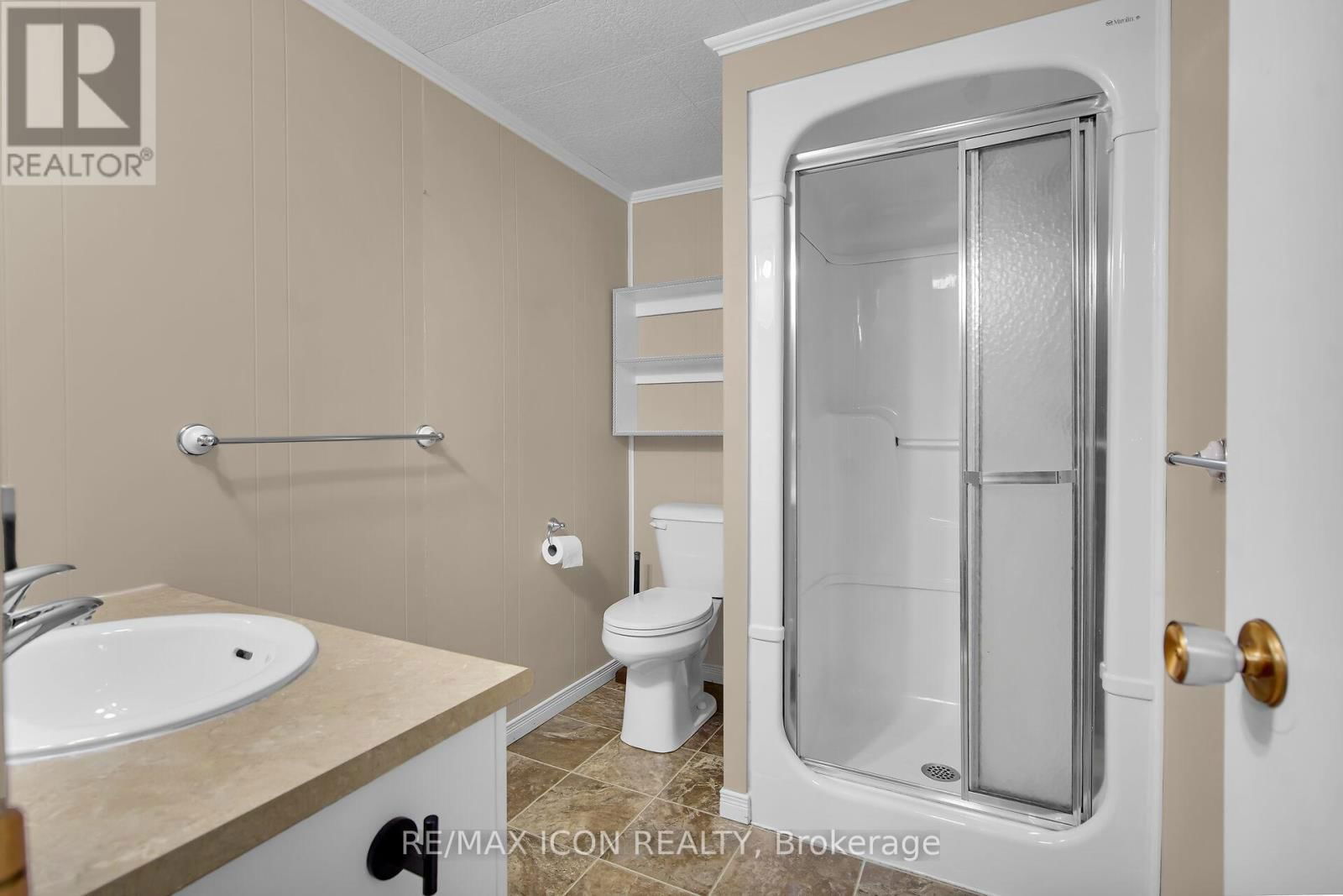 8241 SANDYTOWN ROAD Image 32