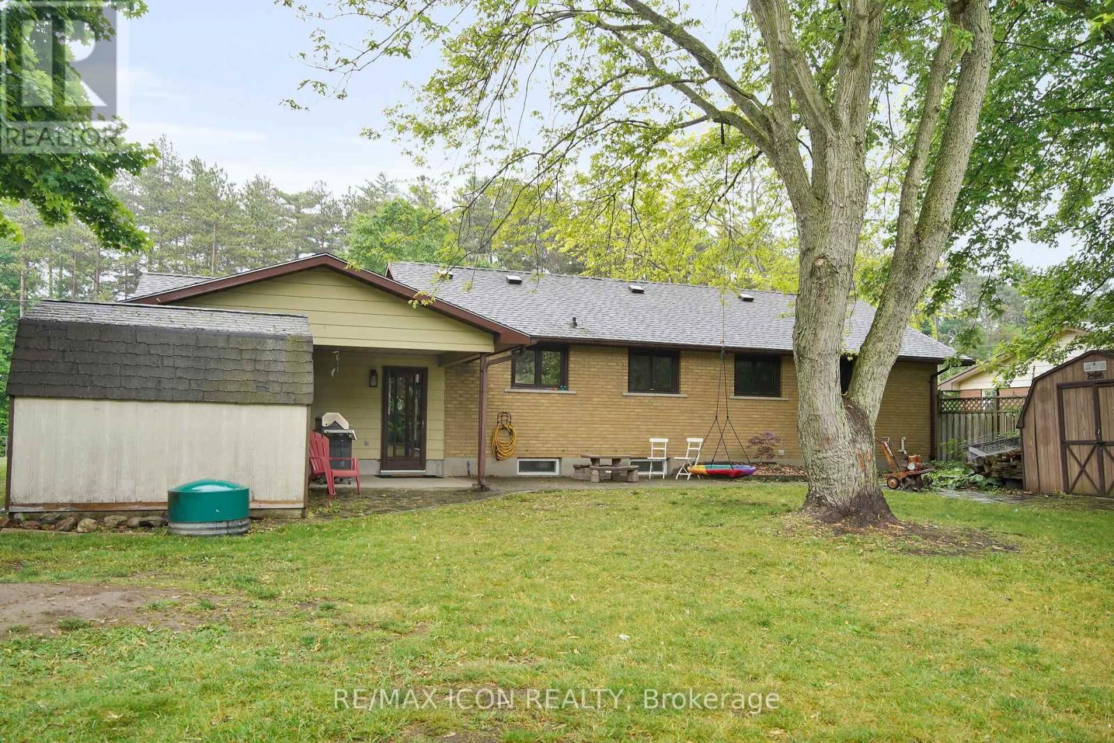 8241 SANDYTOWN ROAD Image 45