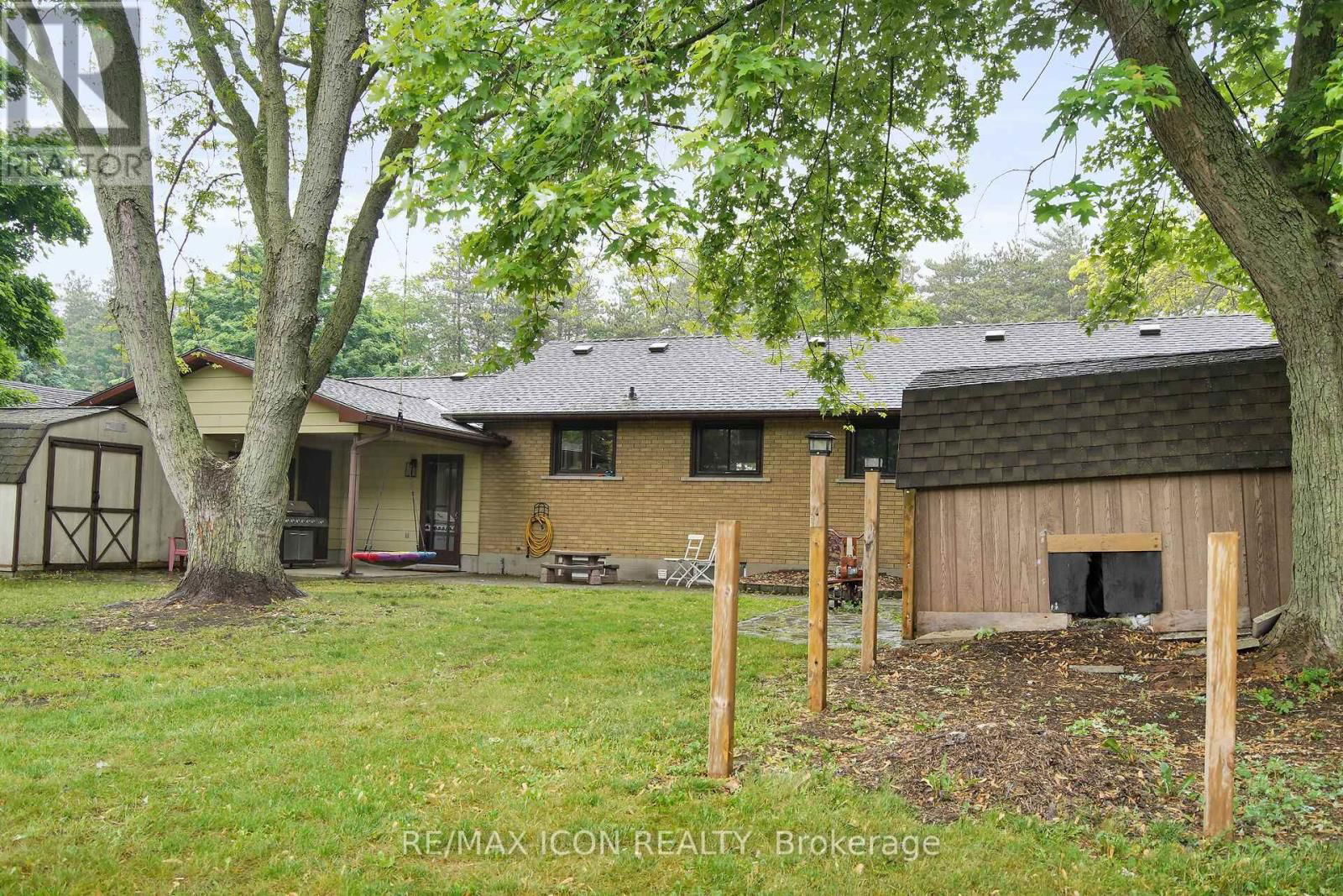 8241 SANDYTOWN ROAD Image 46