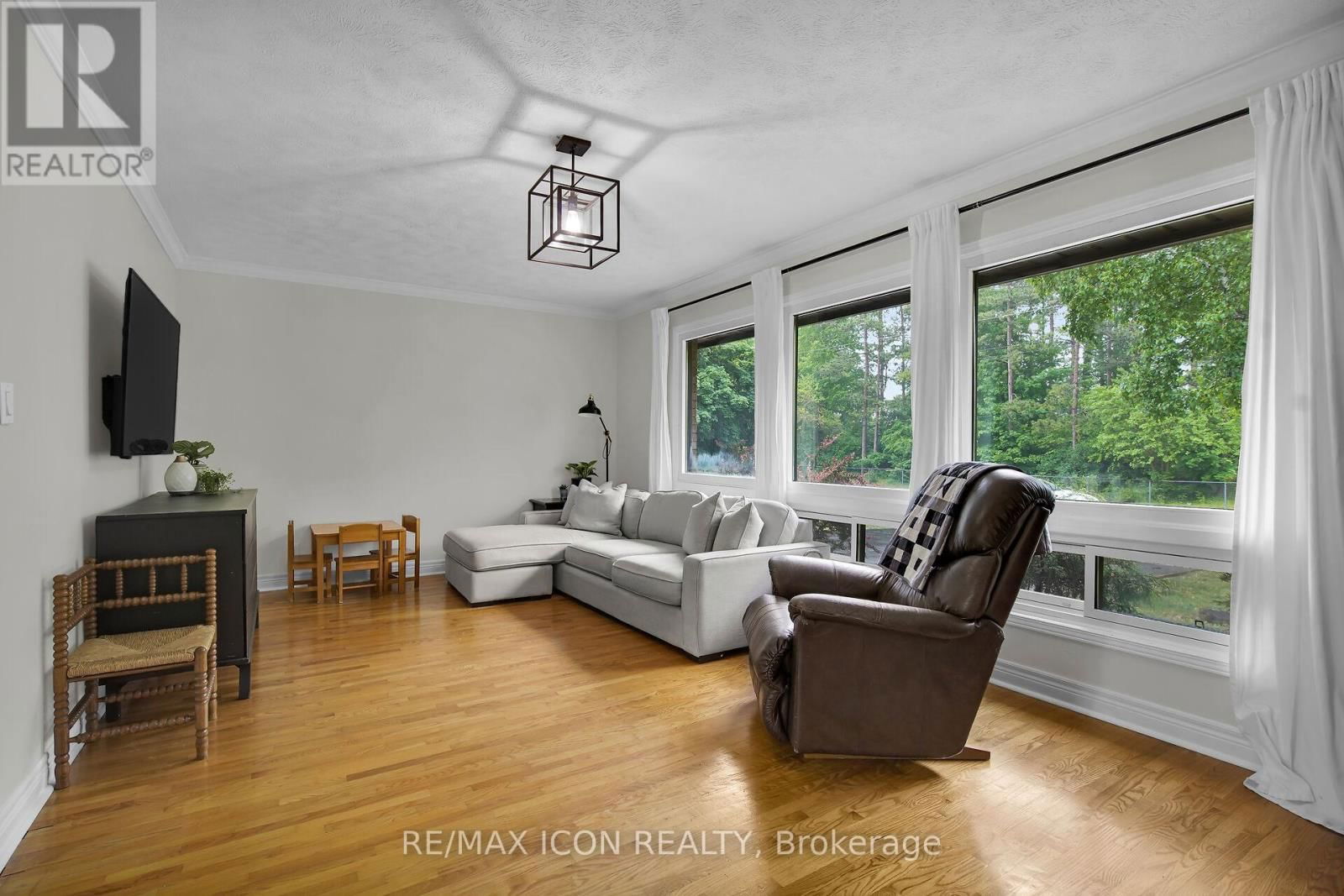 8241 SANDYTOWN ROAD Image 6