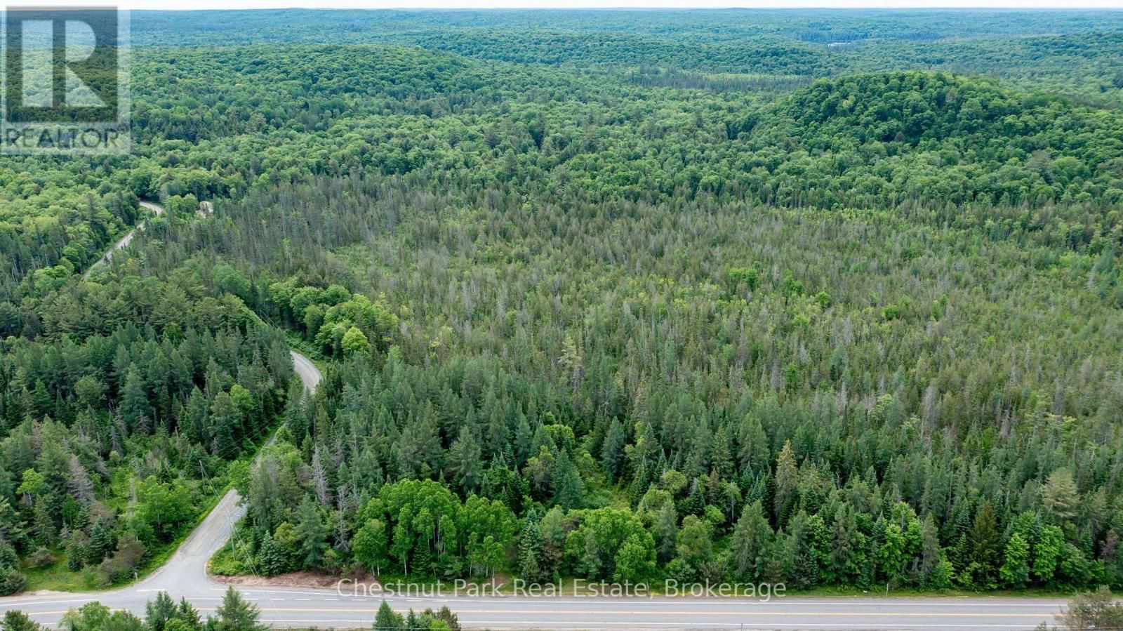 1022 THOMPSON ROAD Image 7