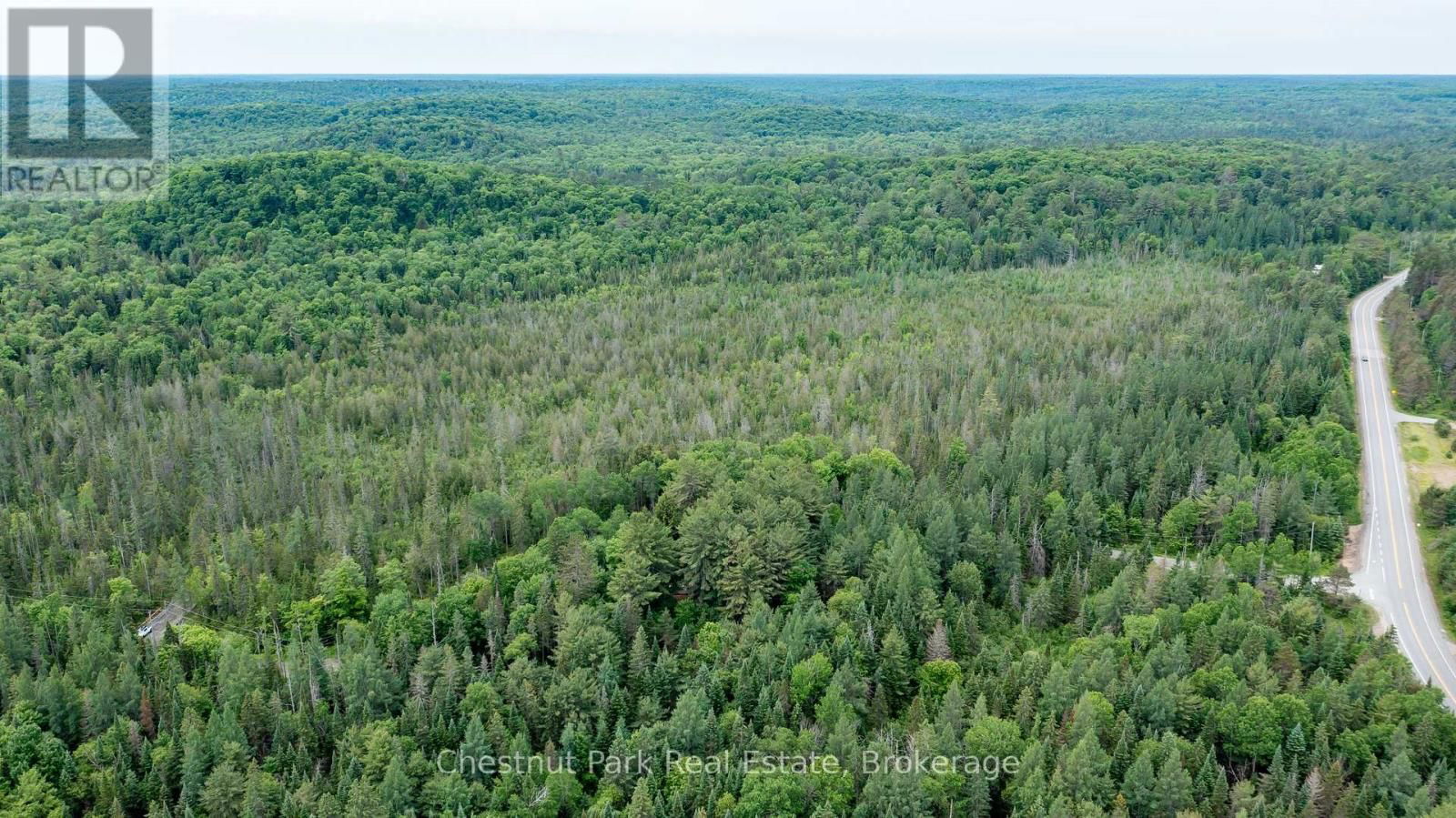 1022 THOMPSON ROAD Image 8