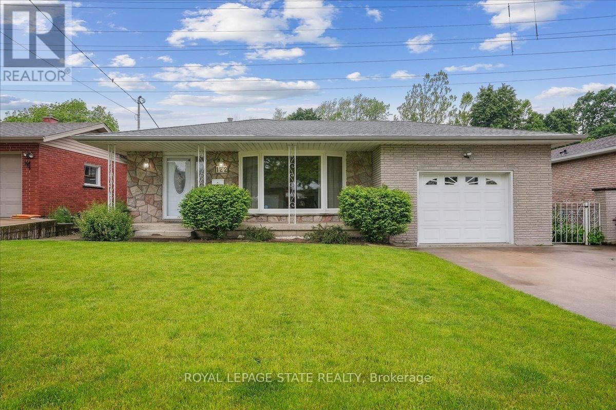 122 GLEN CASTLE DRIVE Image 1